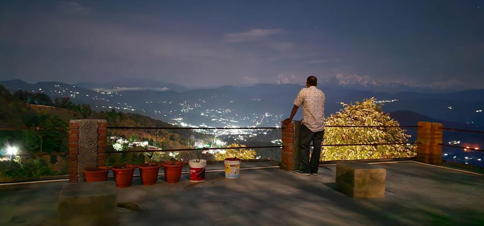 Golden Himalaya Homestay Kausani Exteriör bild